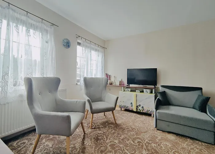 Siedem Ogrodow - W Domku Kucharza